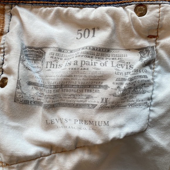 Levi’s ribcage shorts - Picture 6 of 8